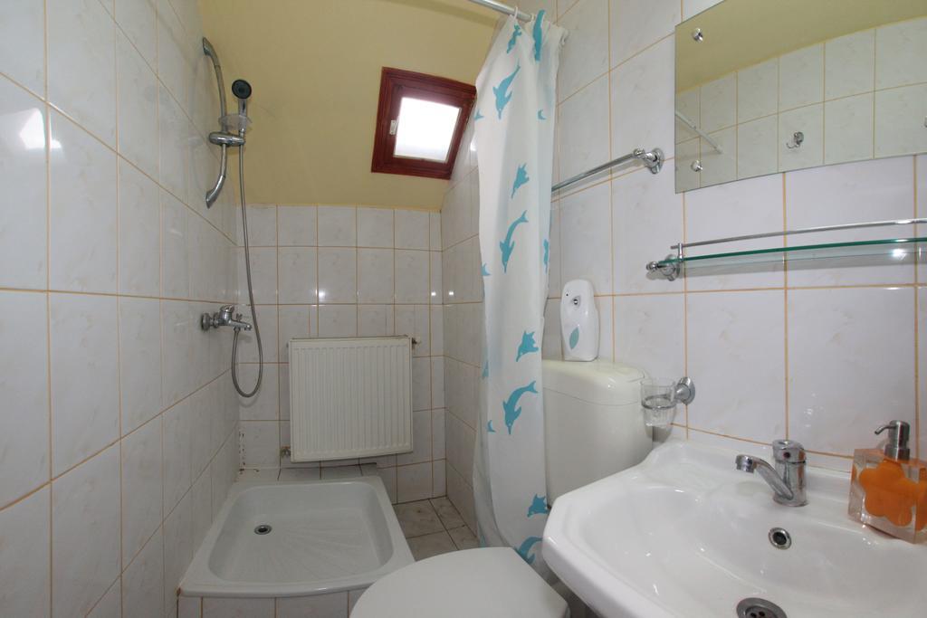 Hotel Pensiunea Nadine Agapia Zimmer foto